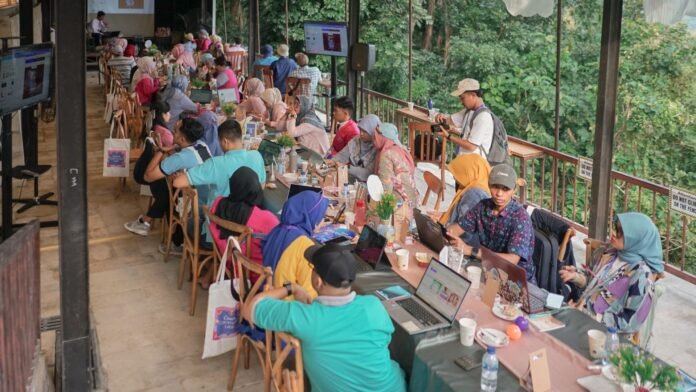 family-gathering-borobudur family gathering borobudur