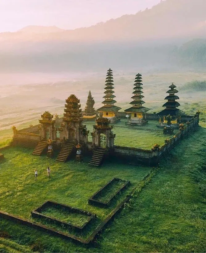 Misty Danau Tamblingan temple scenery in North Bali